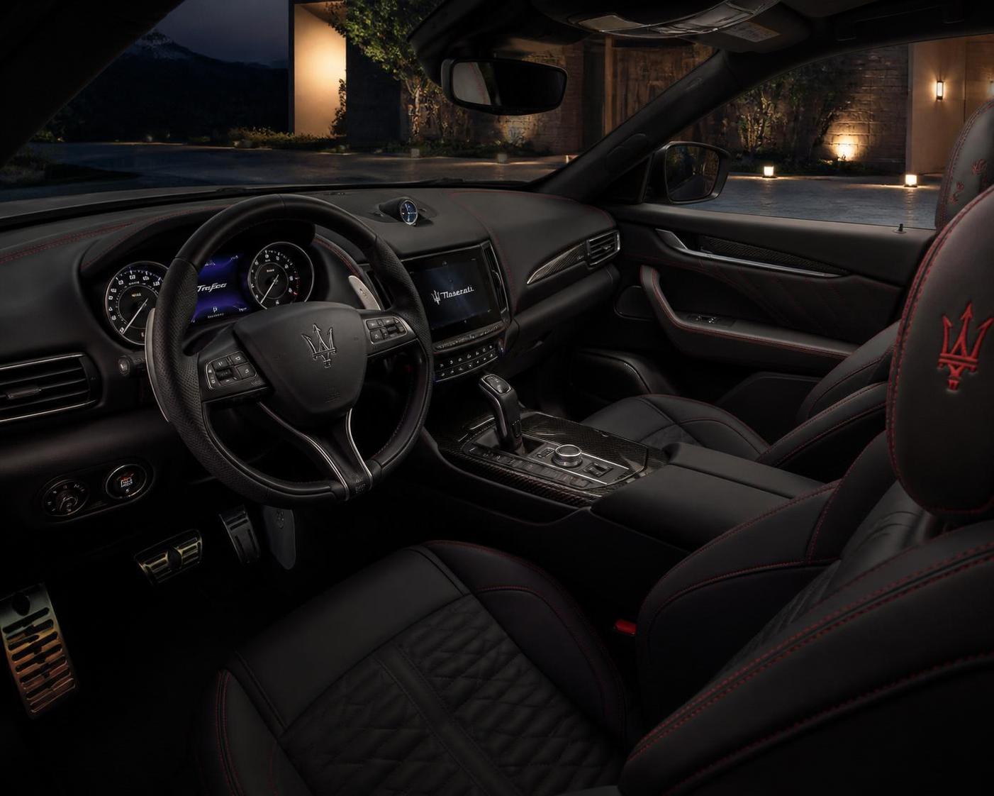 découvrez tout sur le maserati suv, ses caractéristiques uniques et ses performances exceptionnelles qui allient luxe et puissance.